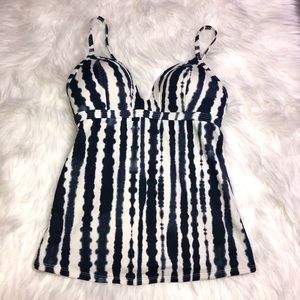 Athleta Swim Tank Top Padding XS